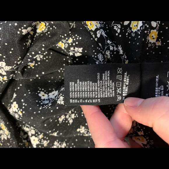 Floral Shirtdress - Picture 6 of 7